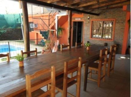 Hostal Residencial Azaleas Place Puerto Iguazú
